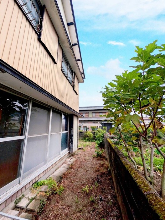 物件外観写真4　(外観写真)