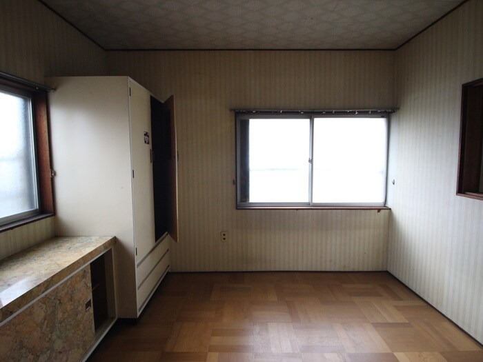 物件内観写真18　(居室)