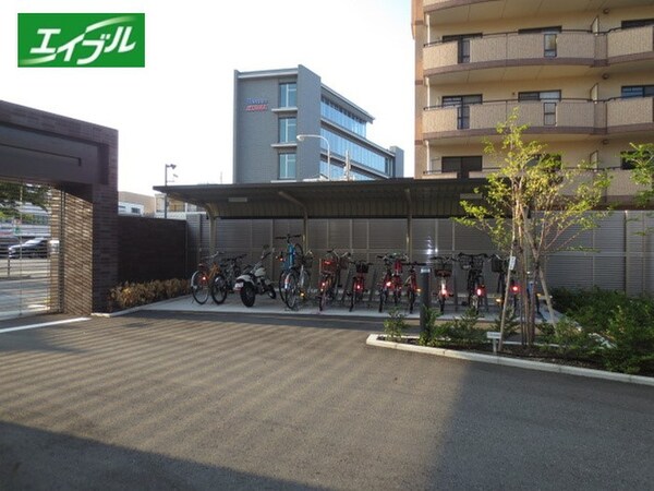 駐輪場