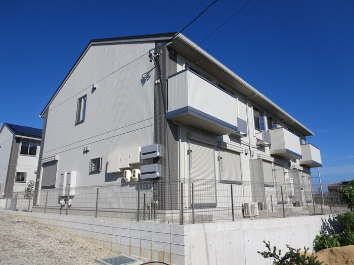 物件外観写真3　(外観写真)