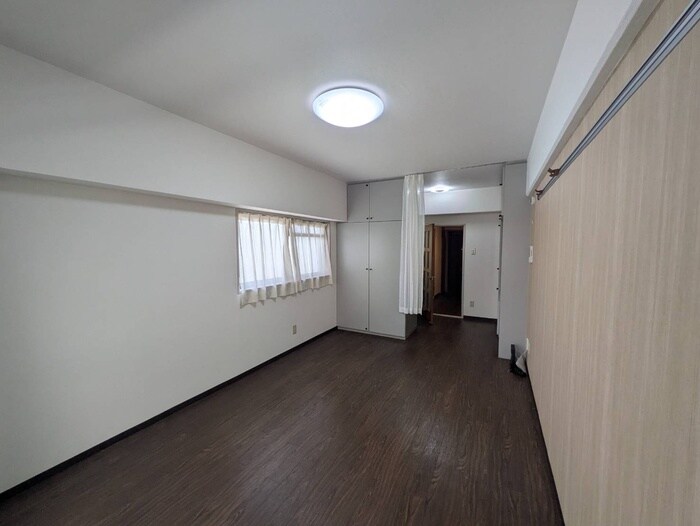 物件内観写真21　(居室)