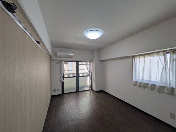 物件内観写真22　(居室)