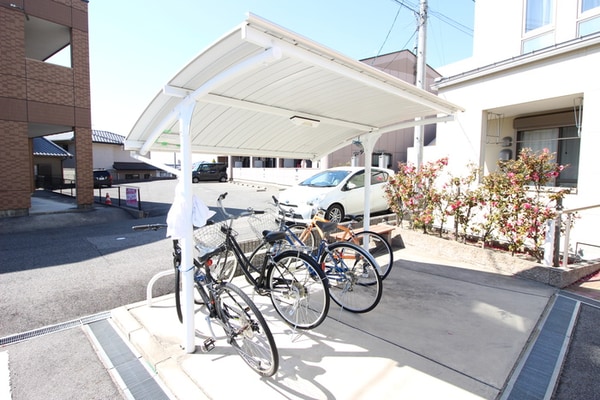 駐輪場