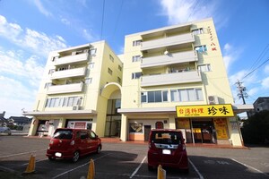 サンシャイン八城外観写真