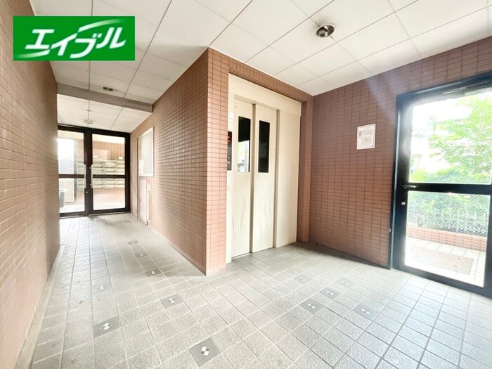 物件外観写真3　(建物設備)