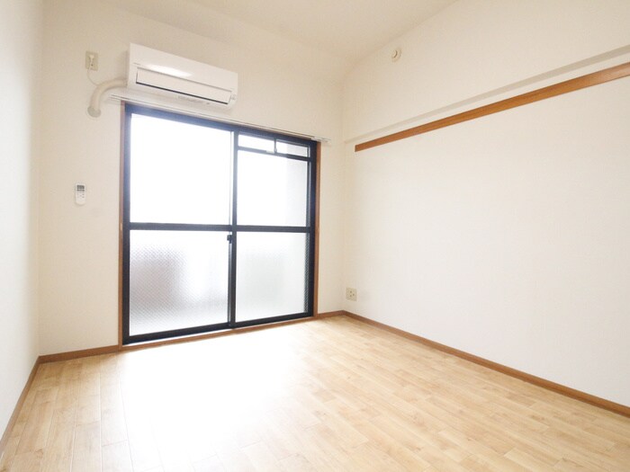 物件内観写真22　(居室)