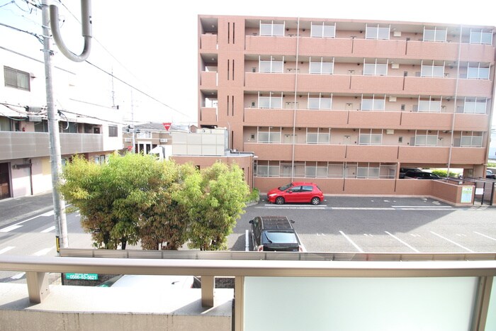 物件内観写真18　(室内からの展望)