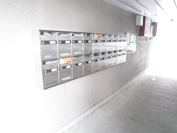 物件外観写真4　(建物設備)