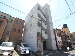 ＯＺイナガキビル外観写真