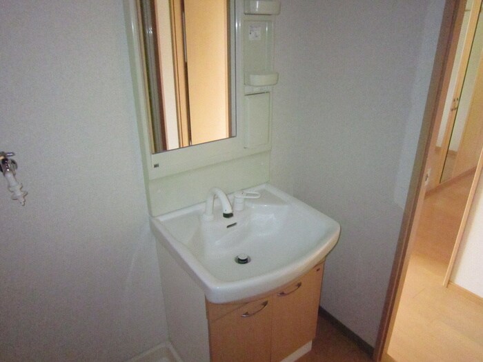 物件内観写真9　(洗面)