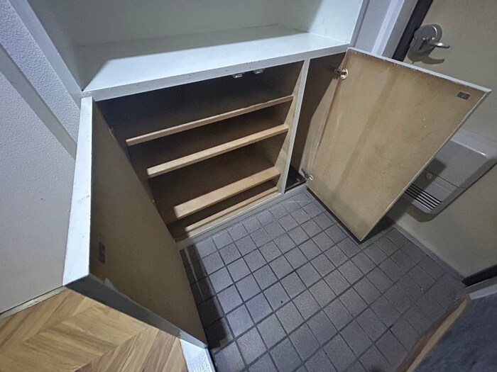 物件内観写真20　(靴箱)