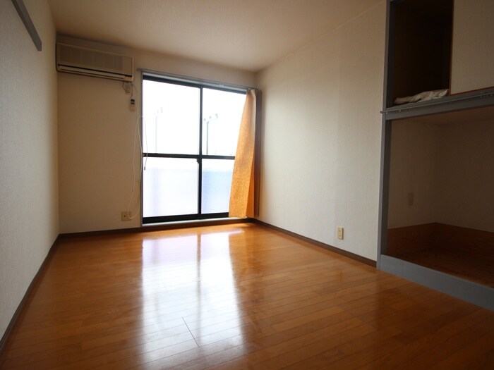 物件内観写真12　(居室)