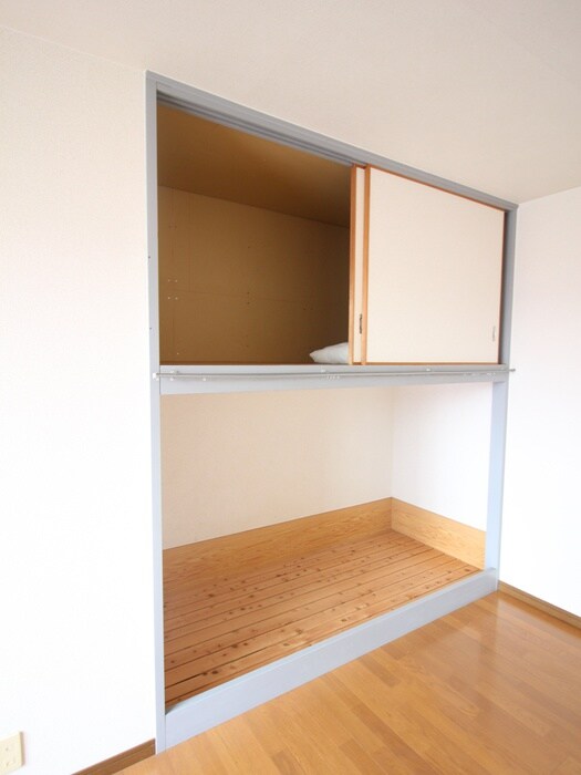 物件内観写真13　(収納)