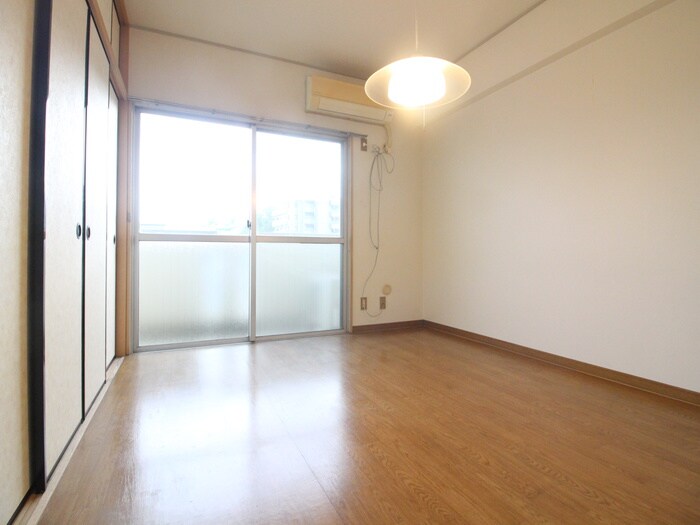 物件内観写真12　(居室)