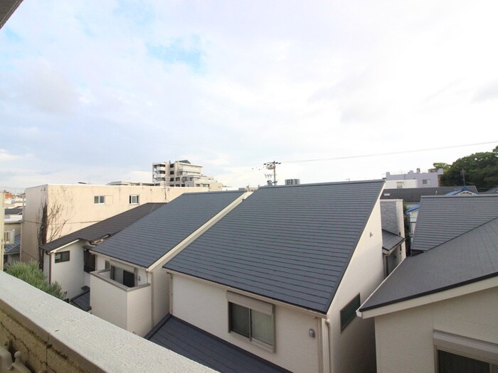 物件内観写真22　(室内からの展望)