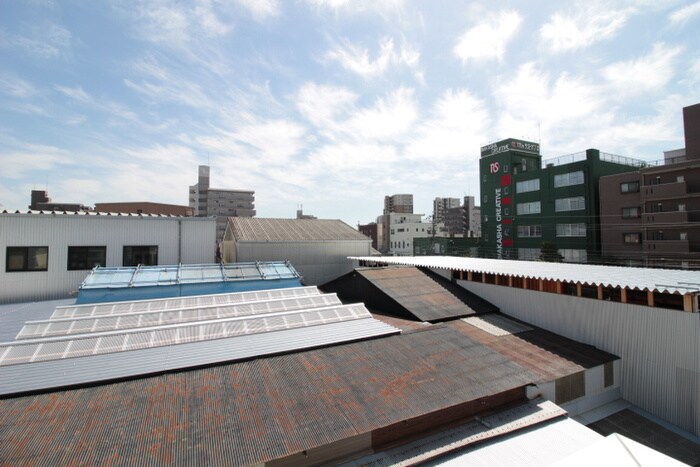 物件内観写真22　(室内からの展望)