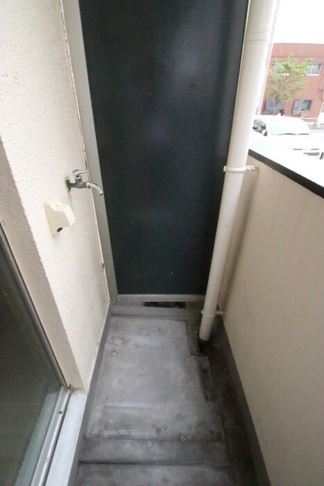 物件内観写真15　(洗濯機置場)