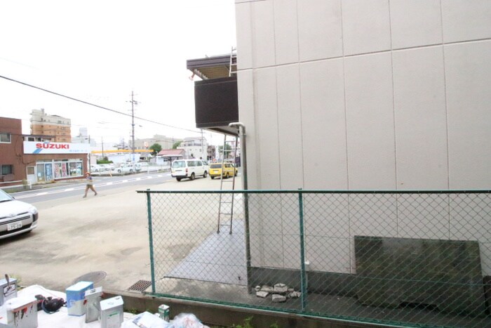 物件内観写真18　(室内からの展望)