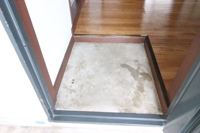 物件内観写真19　(玄関)