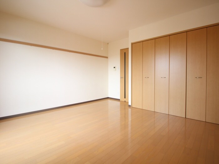 物件内観写真12　(居室)