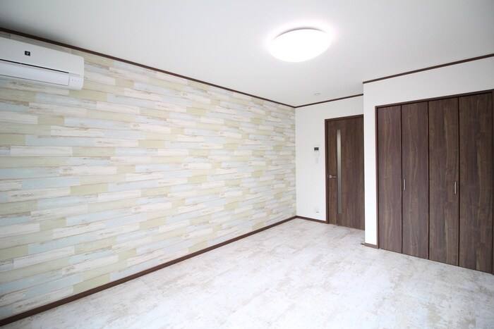 物件内観写真8　(居室)