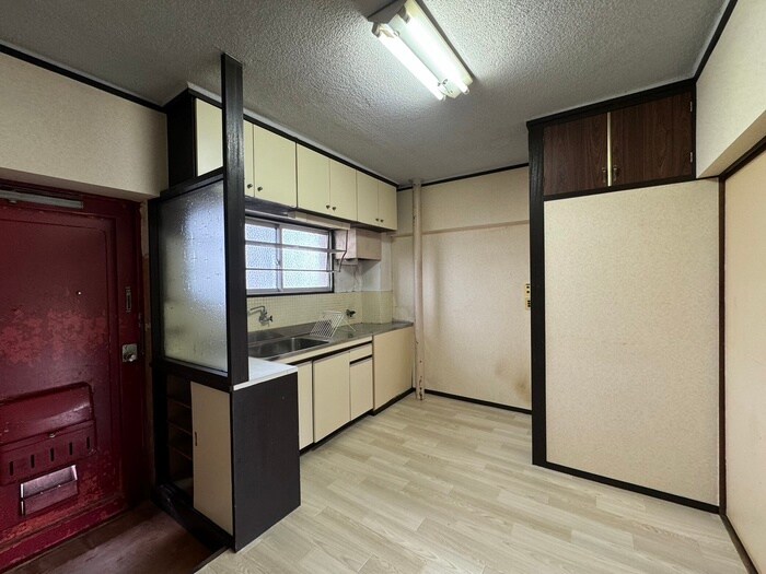 物件内観写真7　(居室)