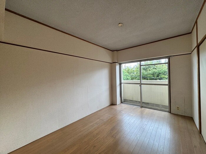 物件内観写真8　(居室)