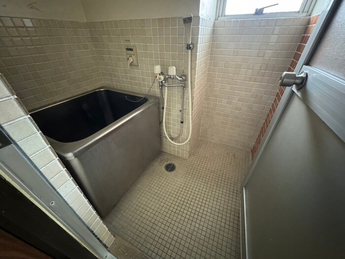 物件内観写真12　(バス／シャワールーム等)