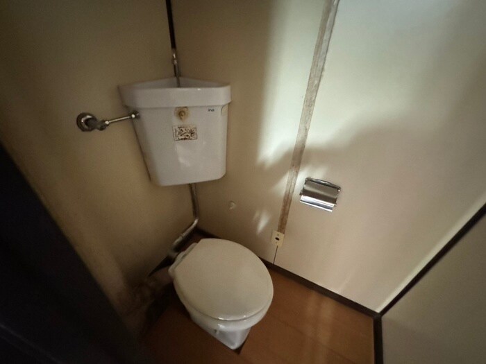 物件内観写真14　(トイレ)