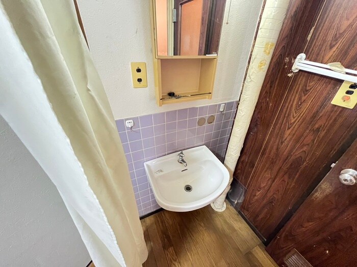 物件内観写真15　(洗面)