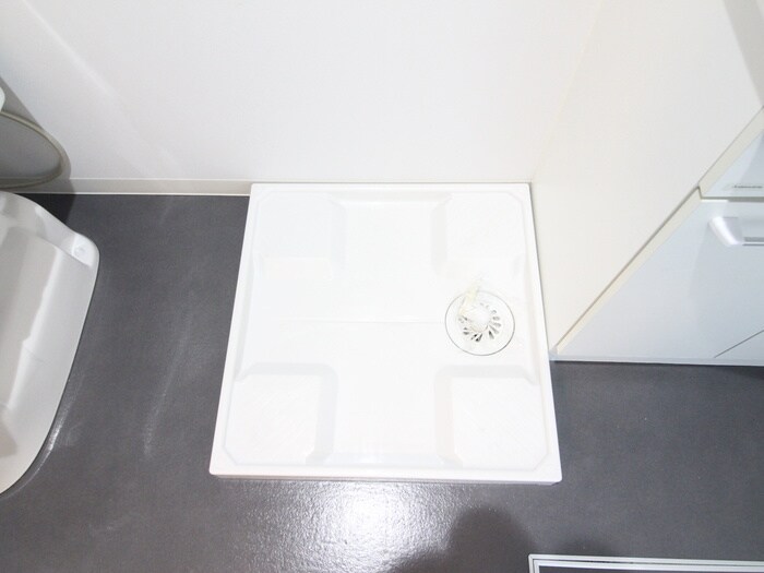 物件内観写真20　(洗濯機置場)