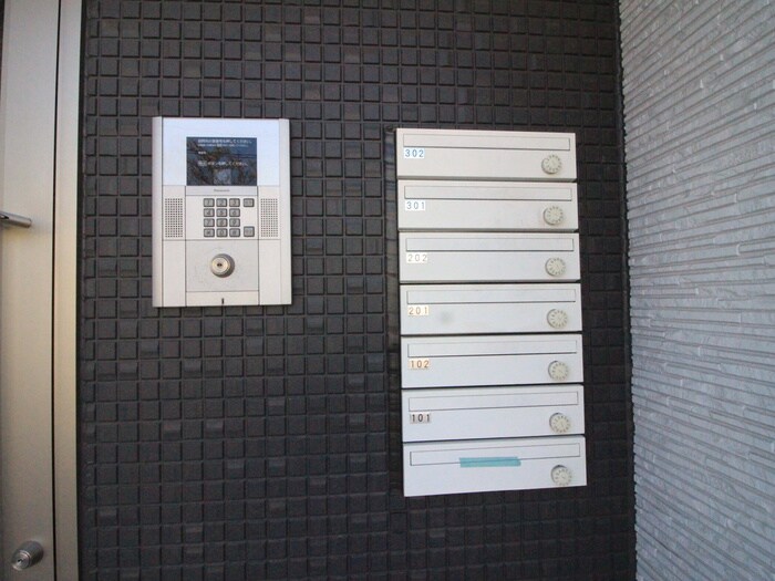 物件外観写真4　(建物設備)