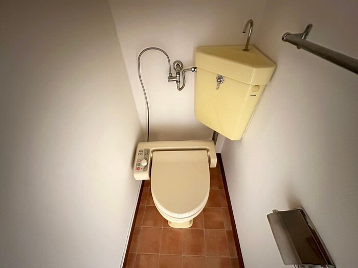 物件内観写真12　(トイレ)