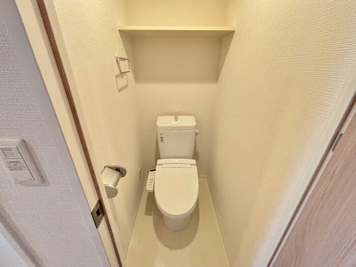 物件内観写真8　(トイレ)