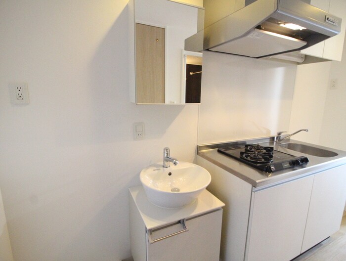 物件内観写真10　(洗面)