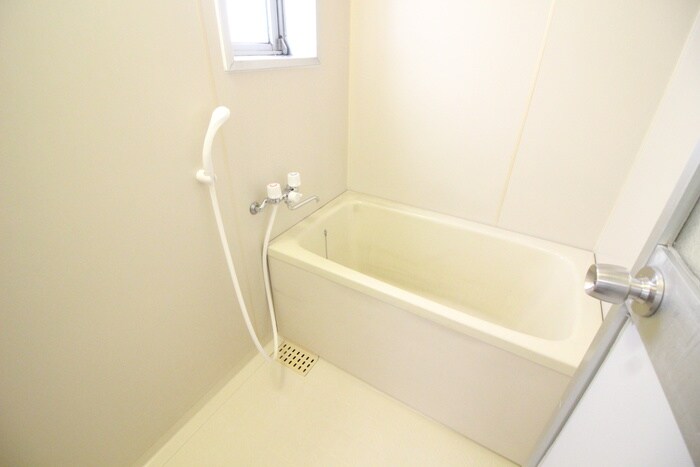 物件内観写真12　(バス／シャワールーム等)