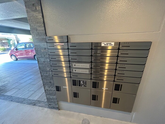 物件外観写真4　(建物設備)