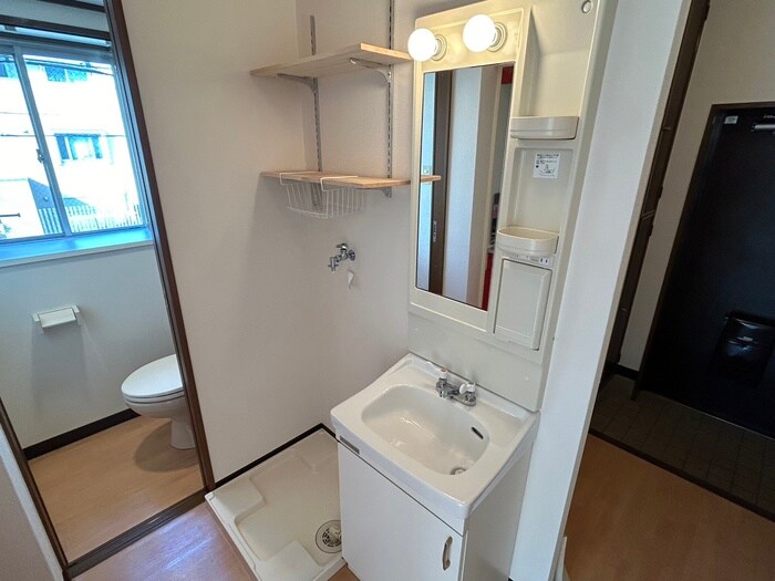 物件内観写真13　(洗面)