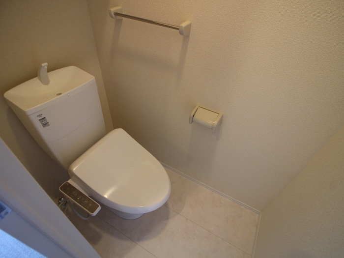 物件内観写真11　(トイレ)