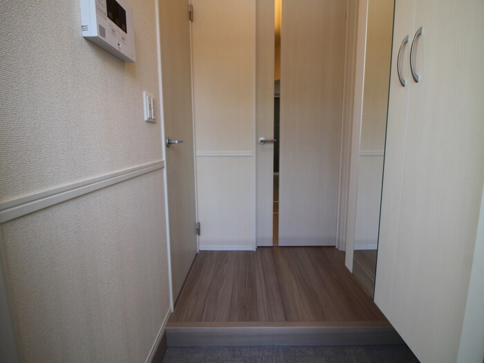 物件内観写真15　(廊下)