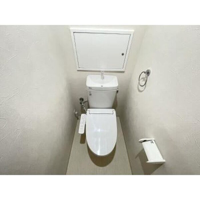 物件内観写真14　(トイレ)