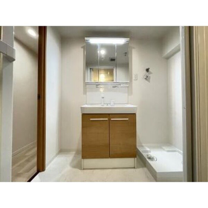 物件内観写真15　(洗面)