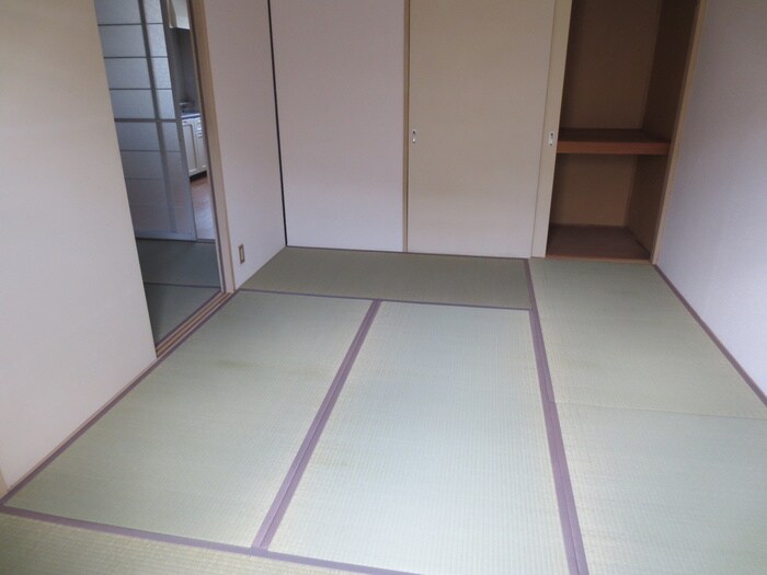 物件内観写真7　(居室)