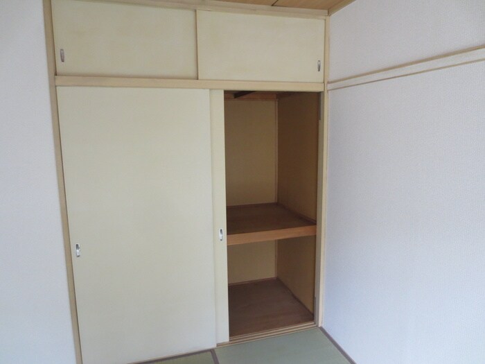 物件内観写真8　(収納)