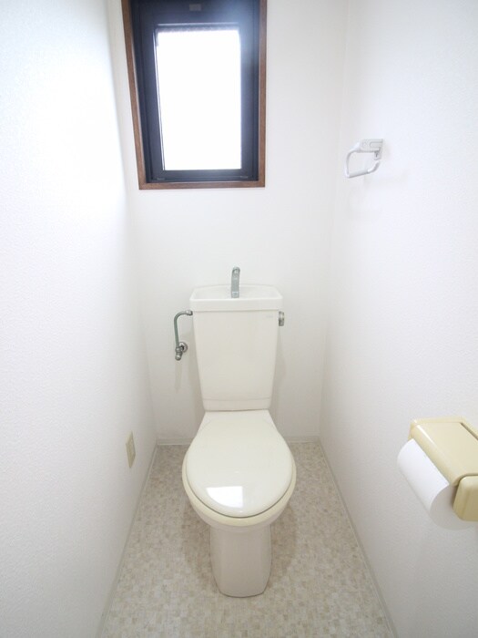 物件内観写真15　(トイレ)
