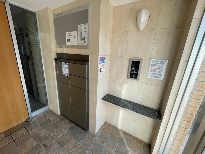 物件外観写真4　(建物設備)