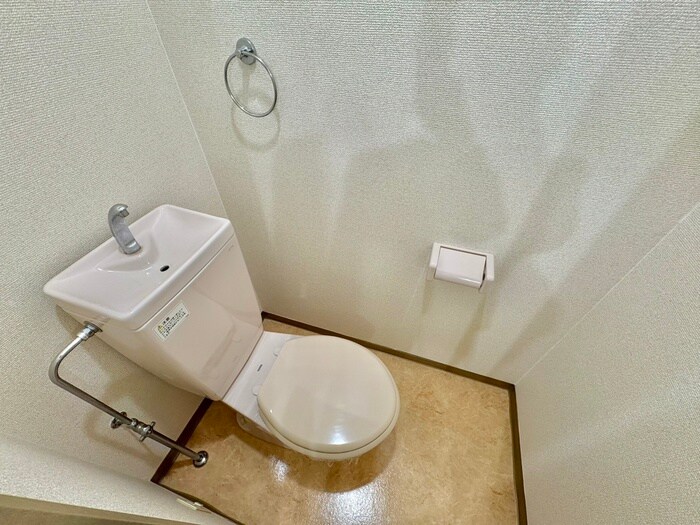 物件内観写真12　(トイレ)