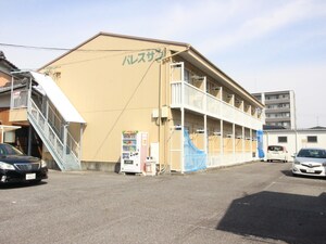 パレスサン外観写真