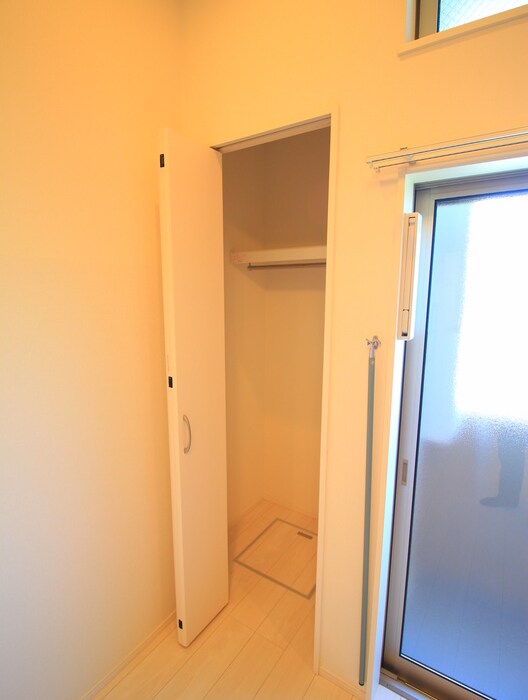 物件内観写真18　(内観写真)