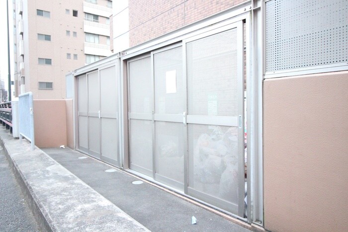 物件外観写真6　(建物設備)